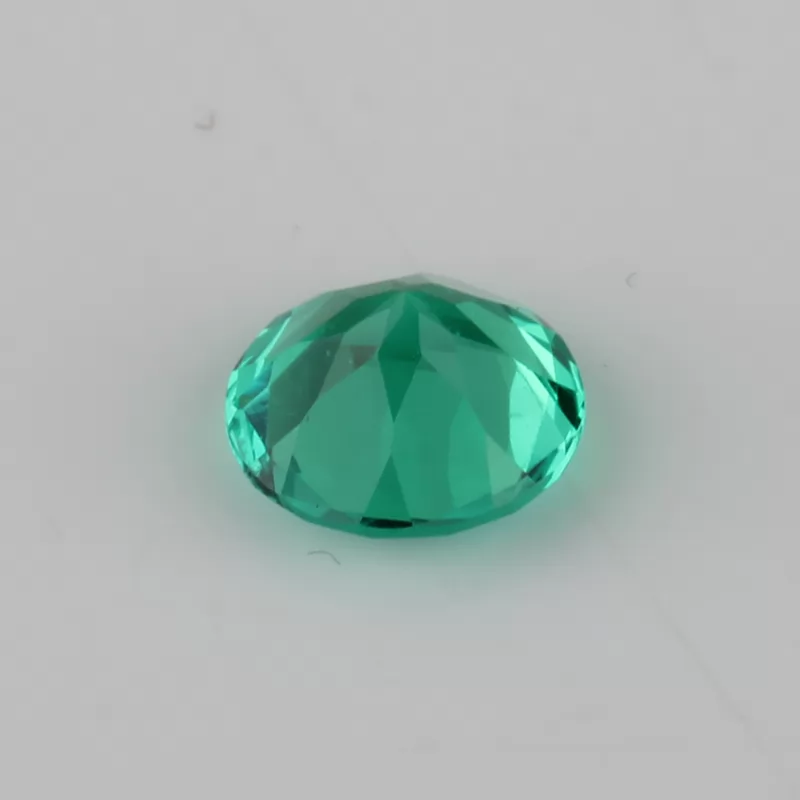 Colombia Green Color Round Brilliant Cut Hydrothermal Emerald