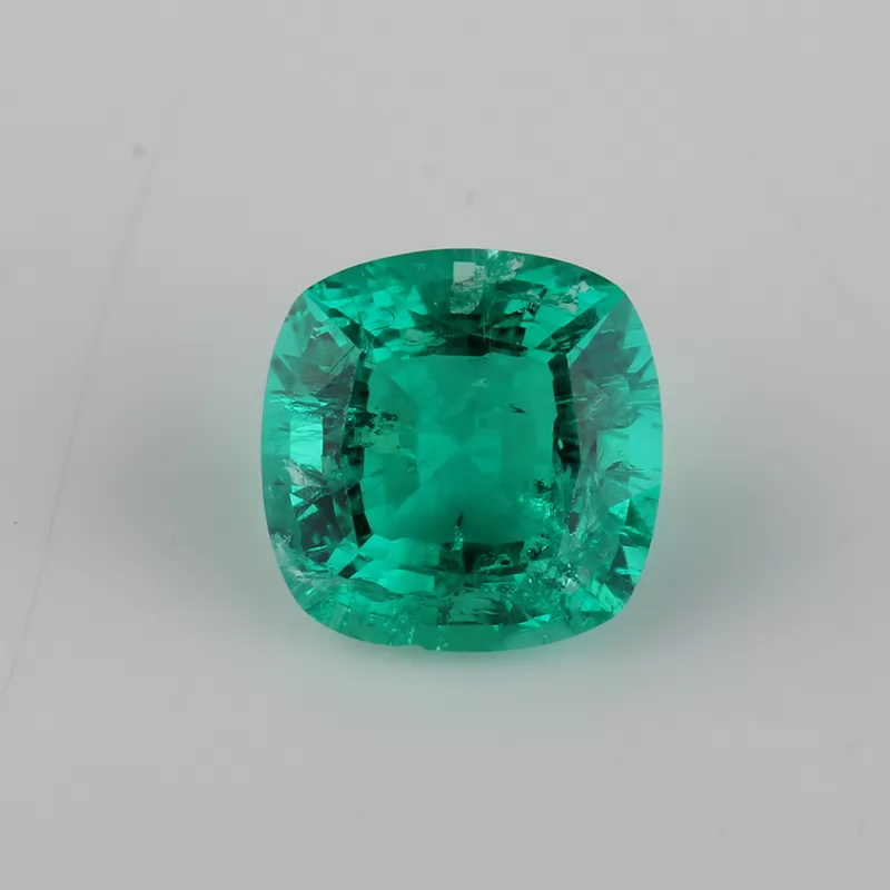 Colombia Green Color Cushion Cut Lab Grown Emerald with Inclushion