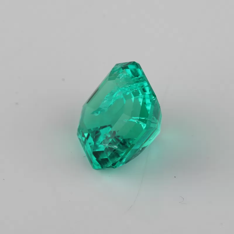 Colombia Green Color Asscher Cut Hydrothermal Emerald