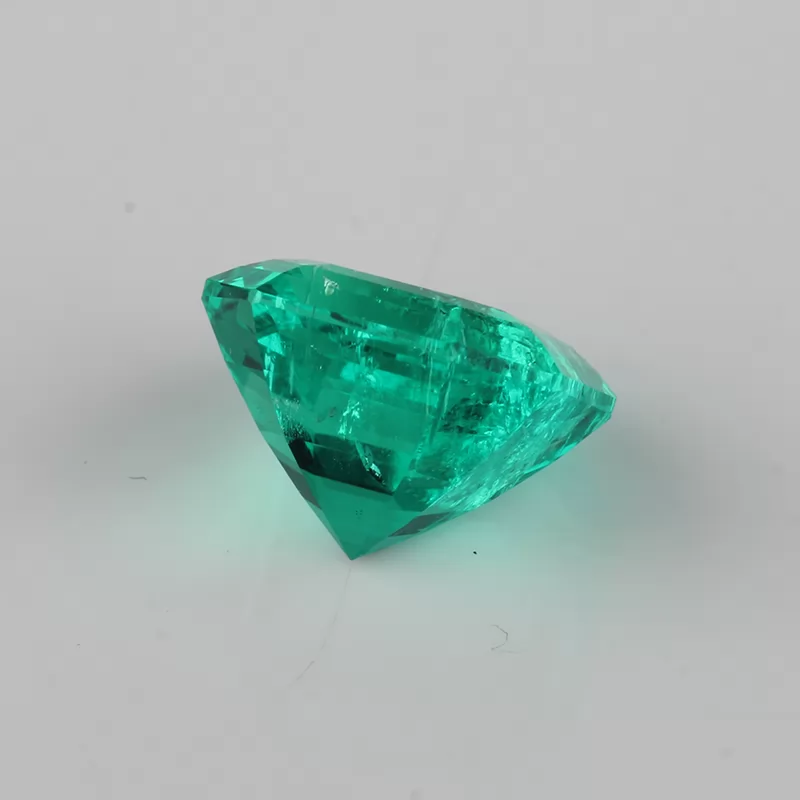 Colombia Green Color Asscher Cut Hydrothermal Emerald