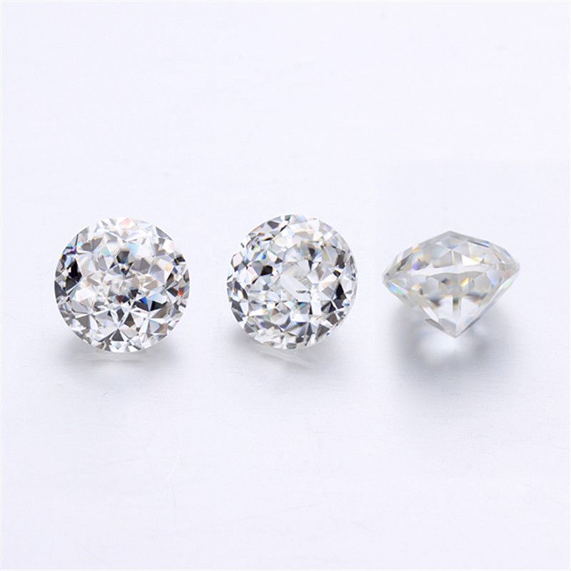 DEF Round Shape Jubilee Cut Moissanite