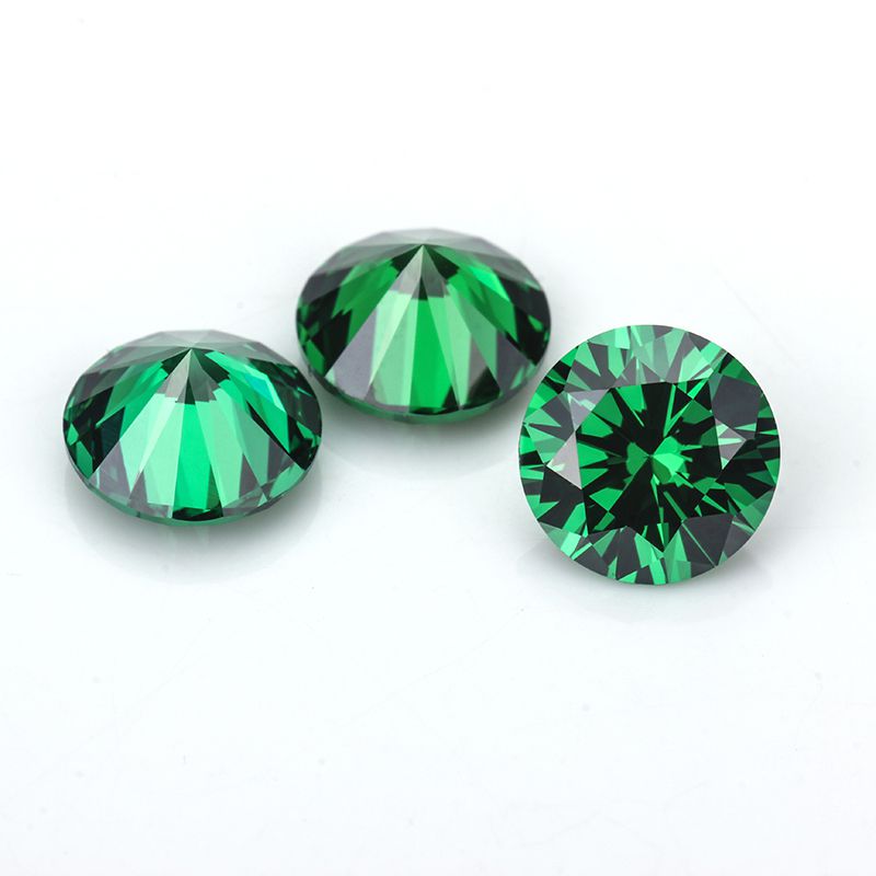 Round Brilliant Cut Emerald Green Cubic Zirconia