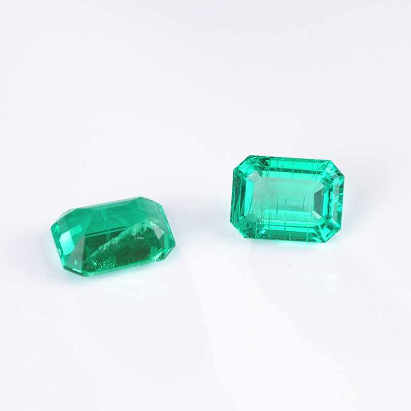 Colombia Green Color Octagon Emerald Cut Lab Grown Emerald