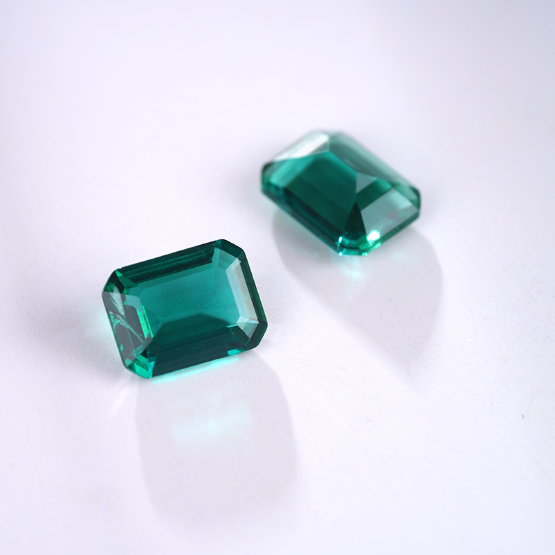 Zambia Green Color Octagon Emerald Cut Lab Grown Emerald