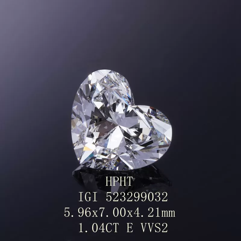 1.04ct E VVS2 Heart Cut IGI HPHT Lab Grown Diamond