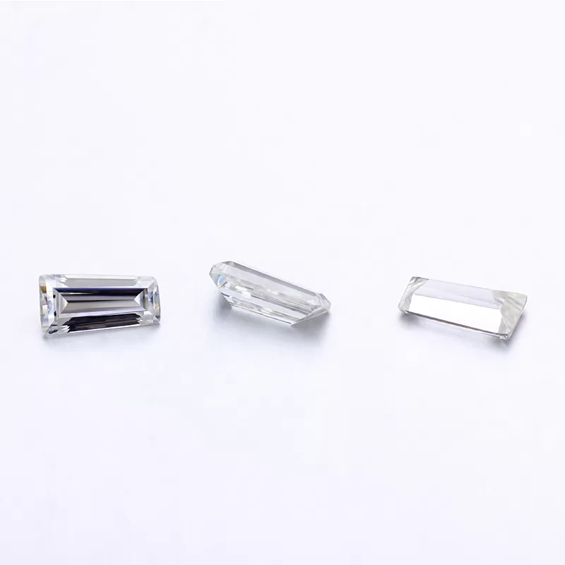 5×2×2.5mm Trapezoid Cut Moissanite