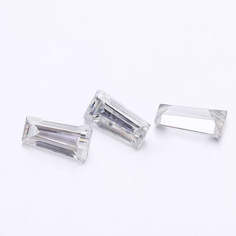 5×2×2.5mm Trapezoid Cut Moissanite