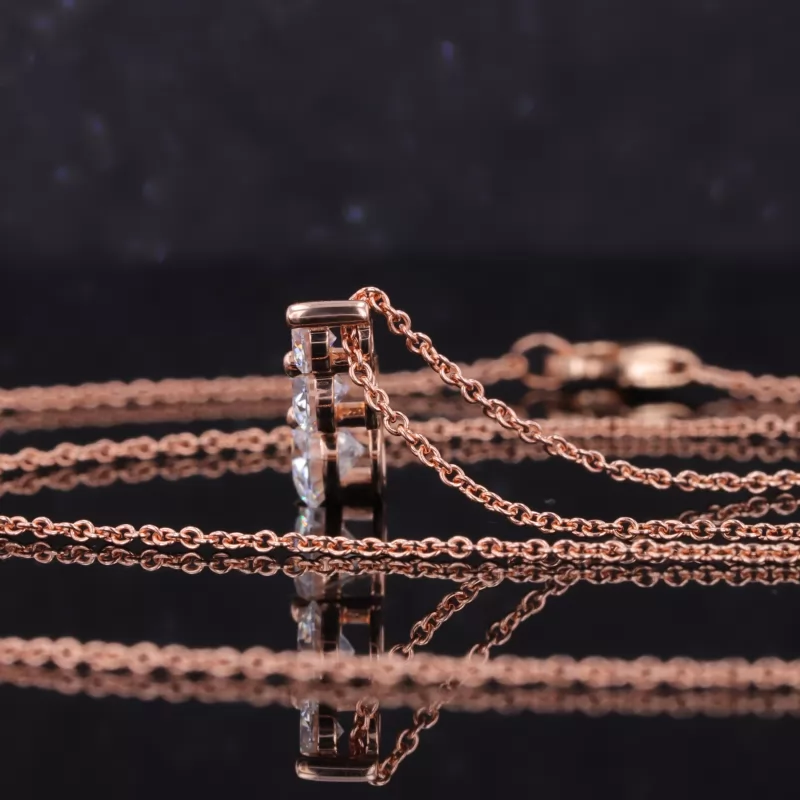 3mm to 5mm Round Brilliant Cut Moissanite 14K Rose Gold Diamond Pendant Necklace
