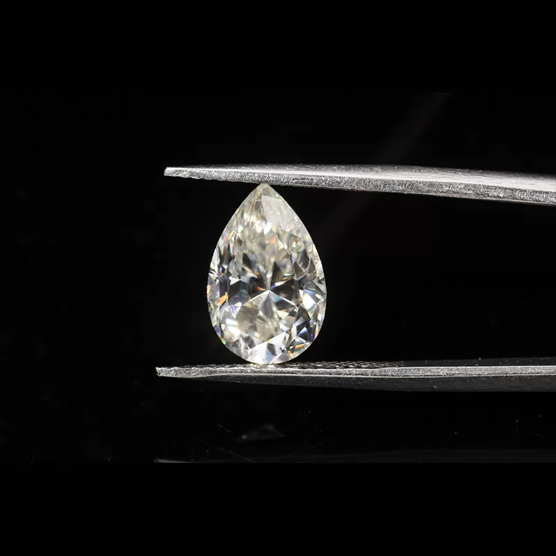 GH Pear Cut Moissanite