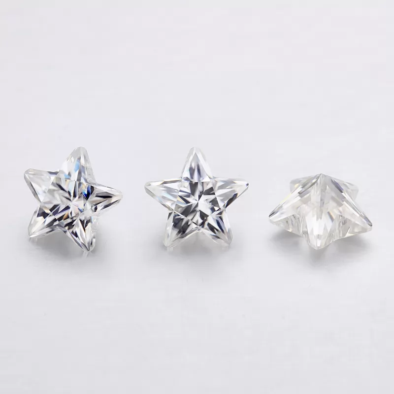 8×8mm Star Cut Moissanite