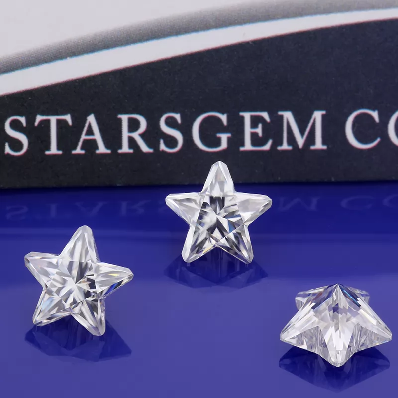 8×8mm Star Cut Moissanite