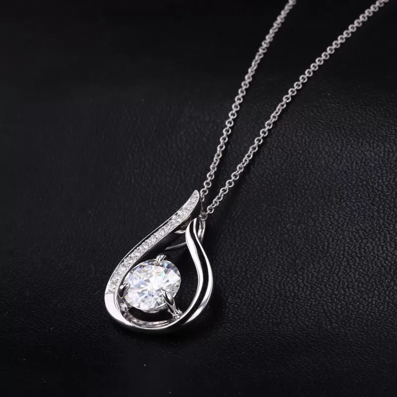 5mm Round Brilliant Cut Moissanite 9K White Gold Diamond Pendant Necklace