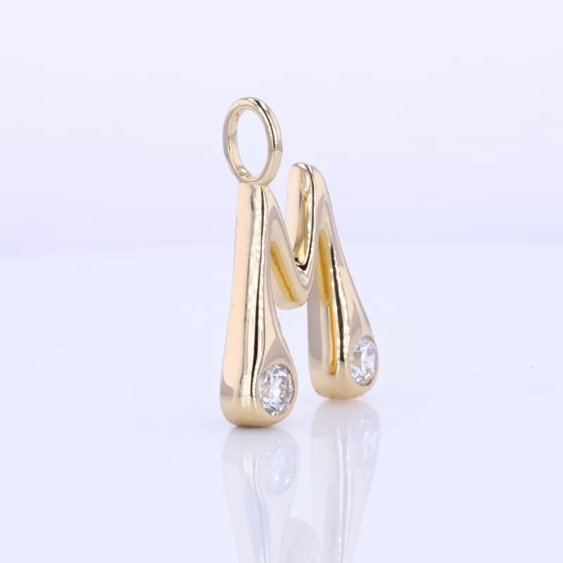 Round Brilliant Cut Moissanite 18K Gold Diamond Pendant