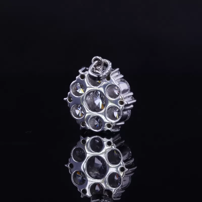 Round Brilliant Cut Moissanite 18K White Gold Diamond Pendant
