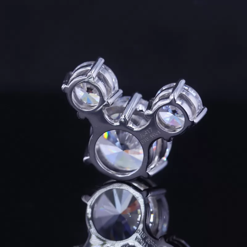 Round Brilliant Cut Moissanite 10K White Gold Diamond Pendant