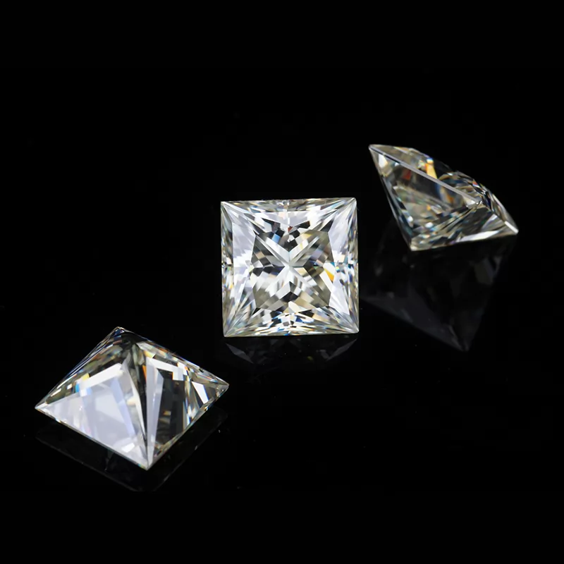 IJ Color Square Princess Cut Moissanite