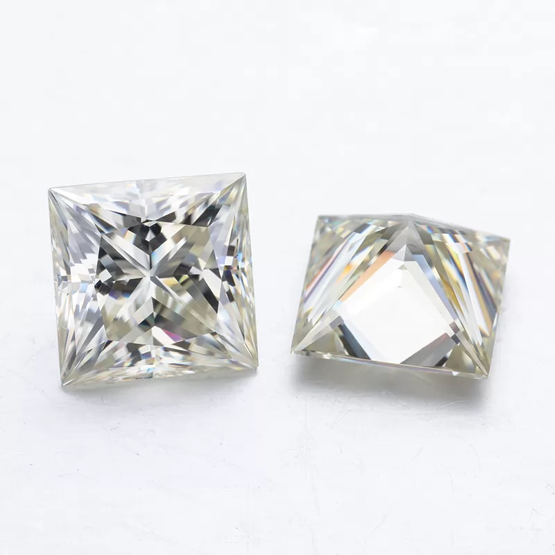 IJ Color Square Princess Cut Moissanite