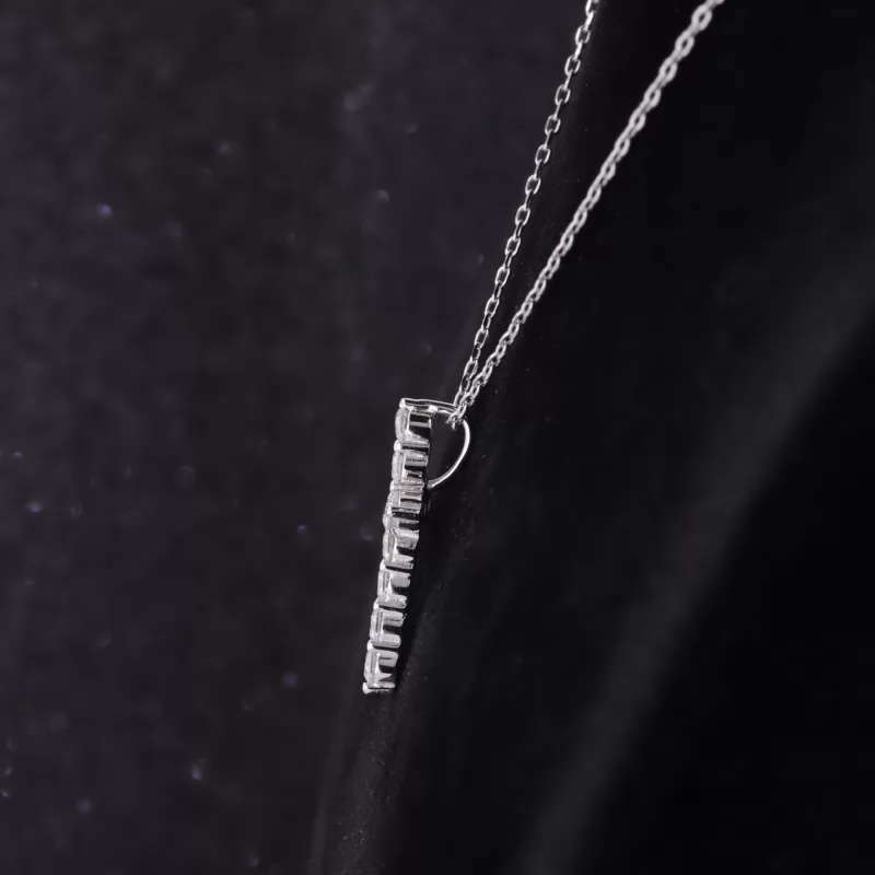 2.5mm Round Brilliant Cut Moissanite S925 Sterling Silver Diamond Pendant Necklace