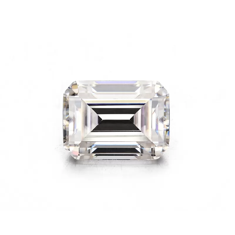 GH Color Octagon Emerald Cut Moissanite