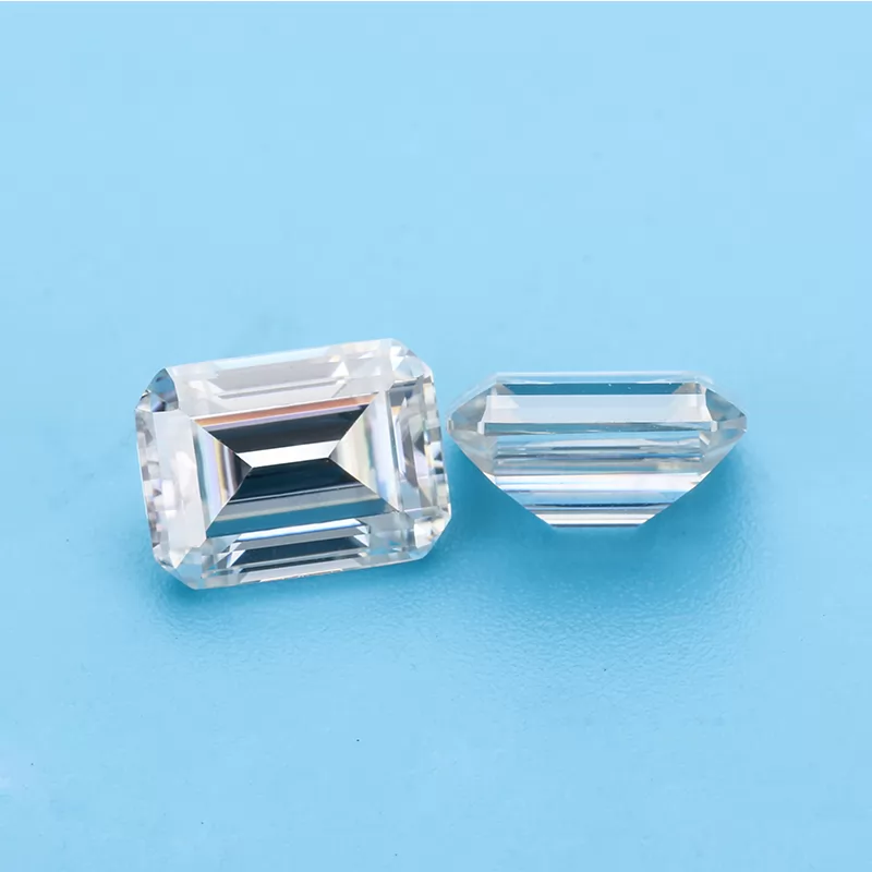 GH Color Octagon Emerald Cut Moissanite