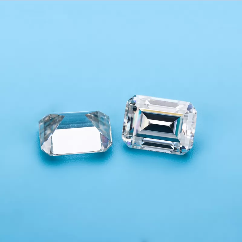 GH Color Octagon Emerald Cut Moissanite