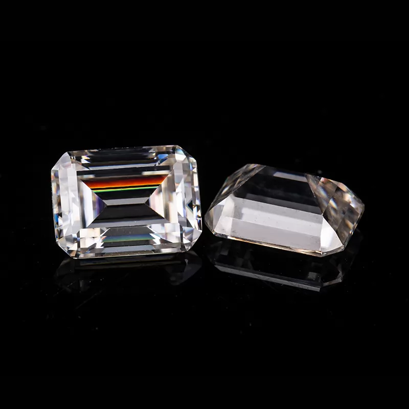 GH Color Octagon Emerald Cut Moissanite