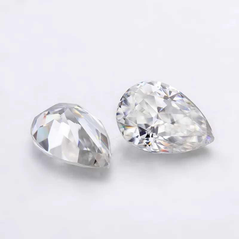 DEF Pear Shape Crushed Ict Cut Moissanite