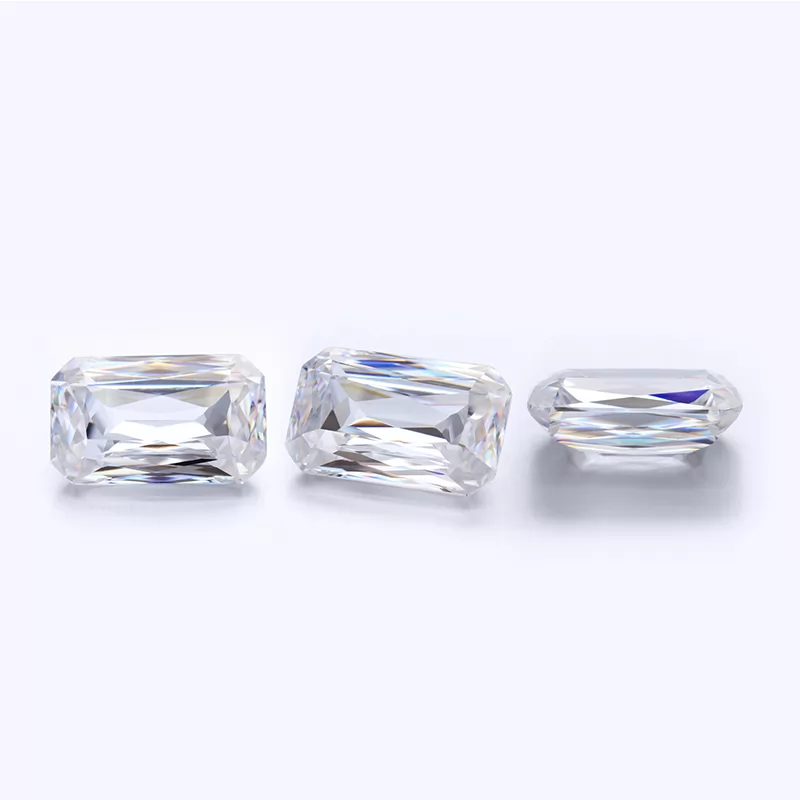 DEF VVS Radiant Cut Moissanite