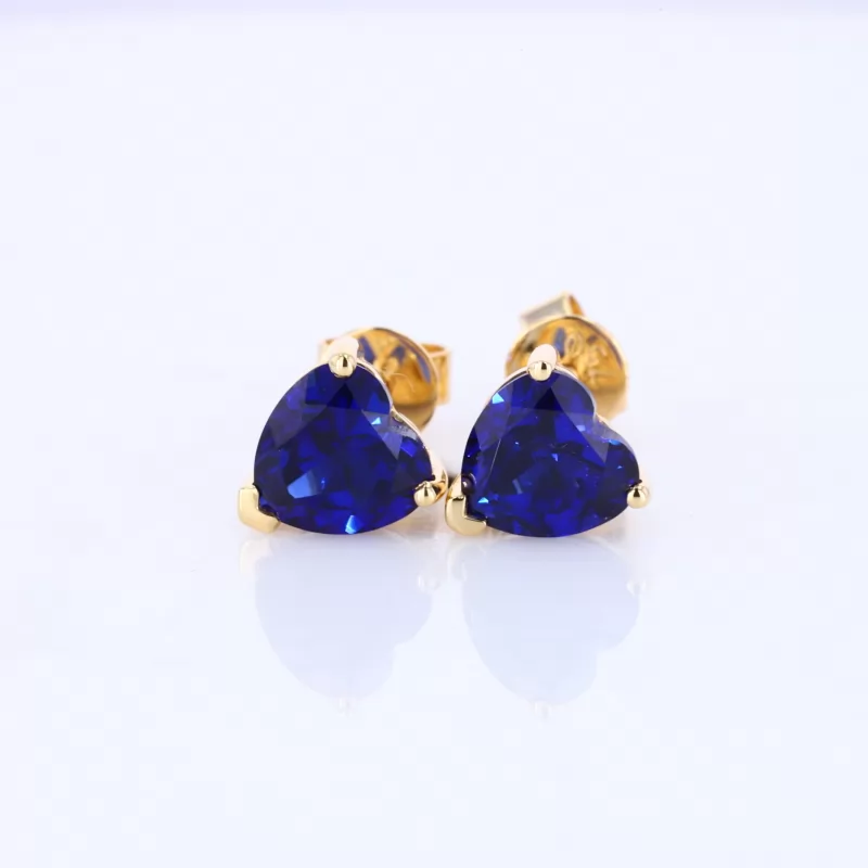 6×6mm Heart Cut Lab Grown Sapphire 18K Gold Diamond Stud Earrings