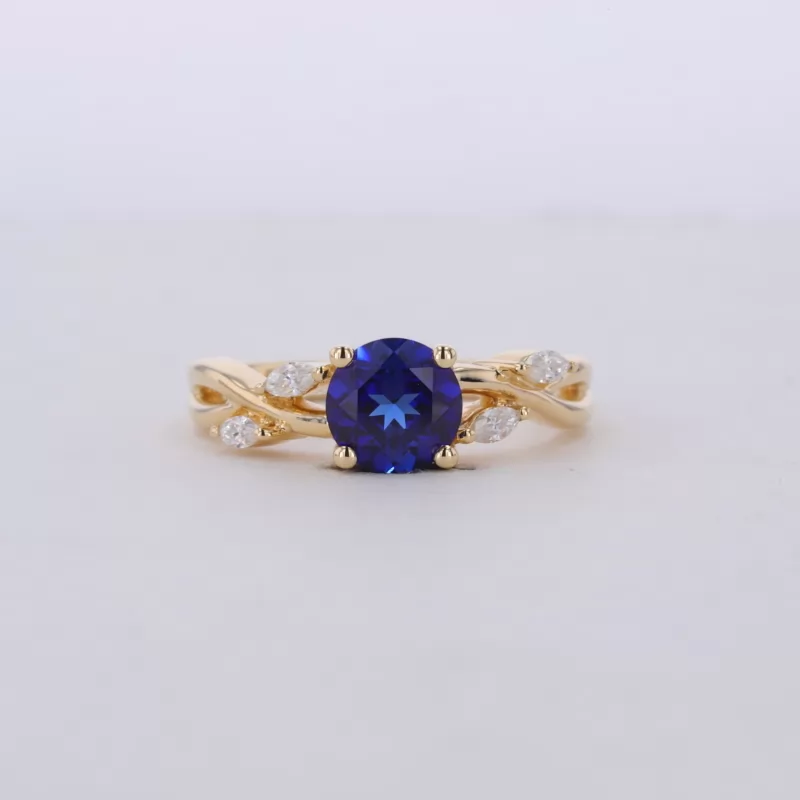 6mm Round Brilliant Cut Lab Grown Sapphire With Winding Band 18K Yellow Gold Pave Engagement Ring