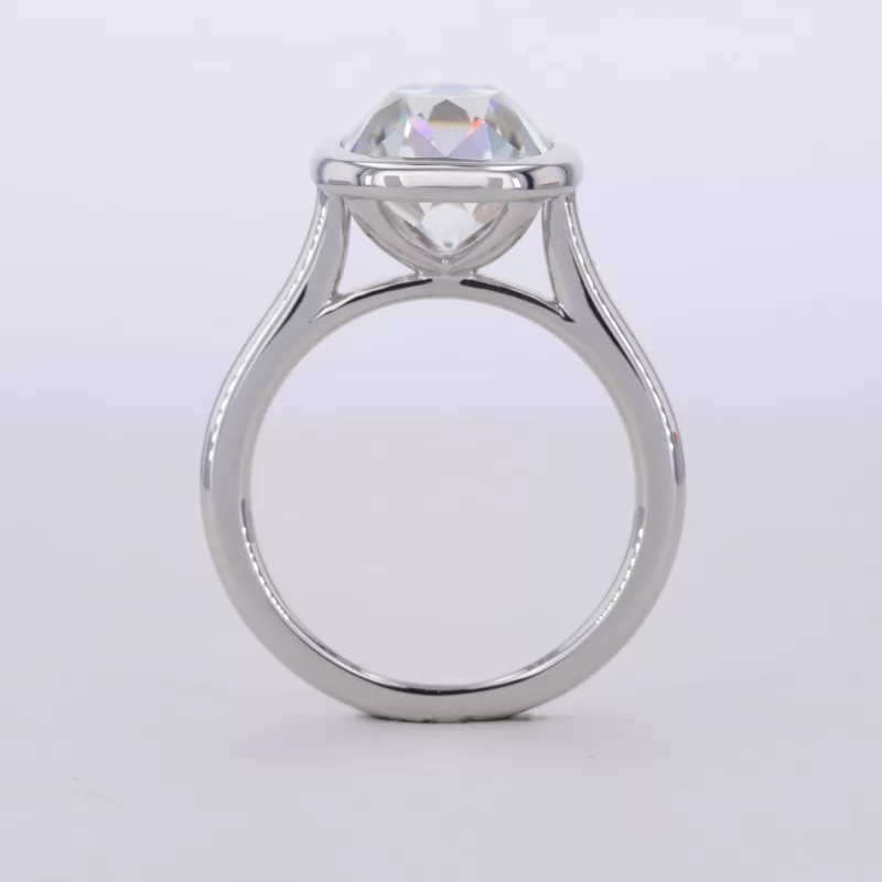 9×10mm Cushion Cut Moissanite Bezel Set PT950 Solitaire Engagement Ring