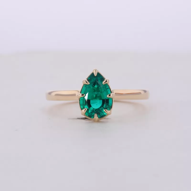 6×9mm Pear Cut Lab Grown Emerald 8 Prongs 10K Yellow Gold Solitaire Engagement Ring