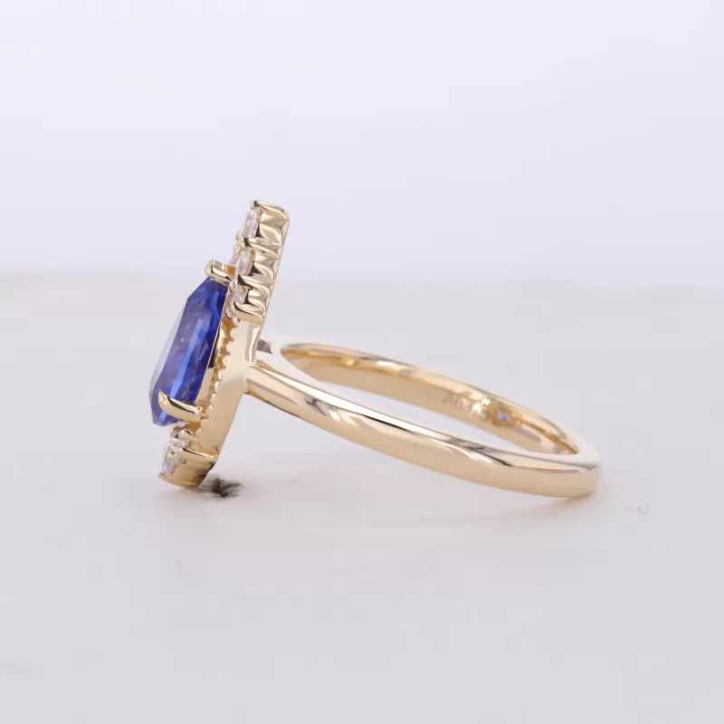 6×9mm Pear Cut Royal Blue Lab Grown Sapphire 9K Yellow Gold Vintage Engagement Ring