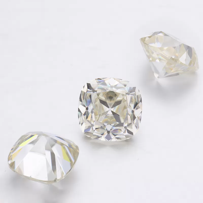 11.5×11.5mm IJ Color Cushion Shape Old Mine Cut Moissanite