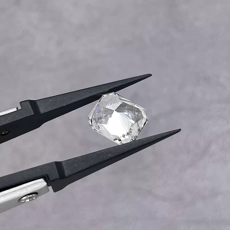 4.05ct G VS2 Radiant Cut IGI CVD Lab Grown Diamond