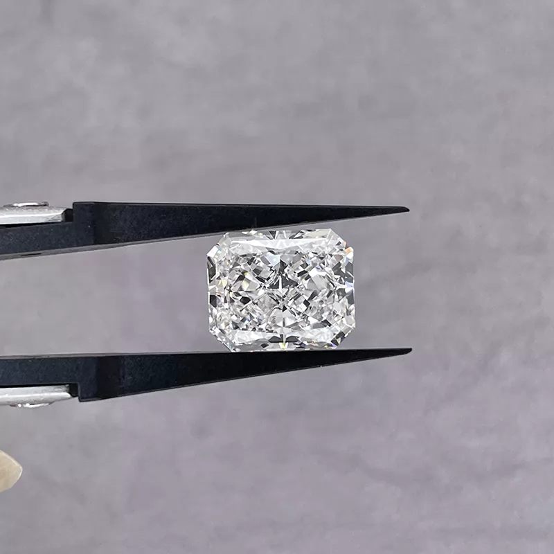 5.79ct G VS2 Radiant Cut IGI CVD Lab Grown Diamond