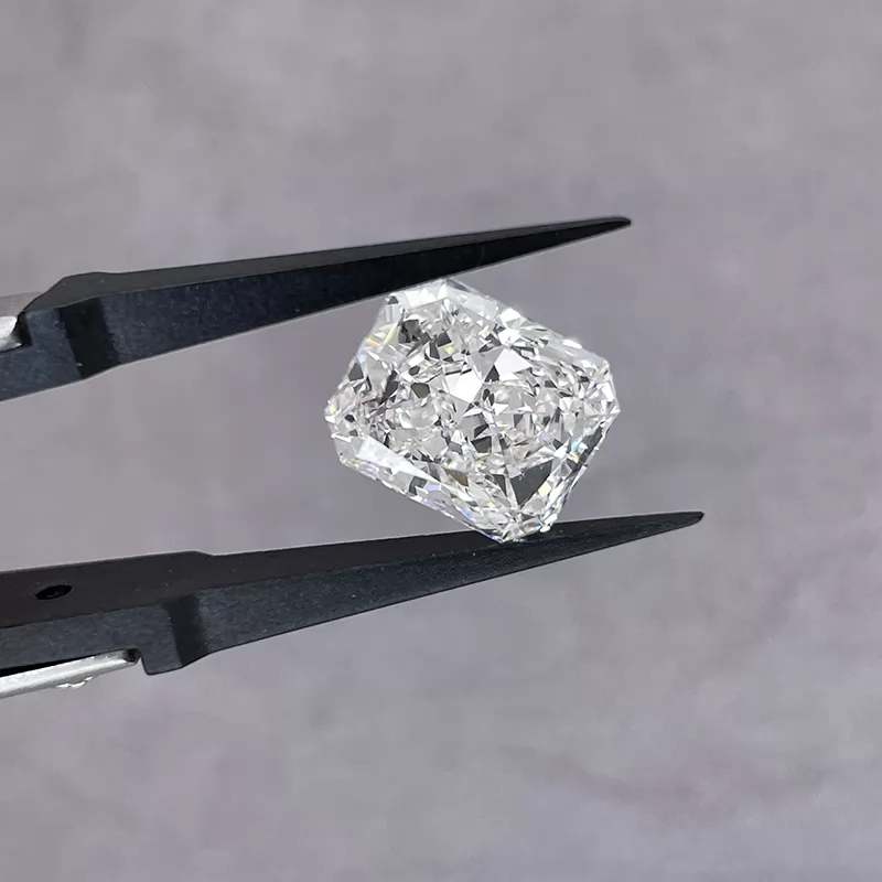 5.79ct G VS2 Radiant Cut IGI CVD Lab Grown Diamond