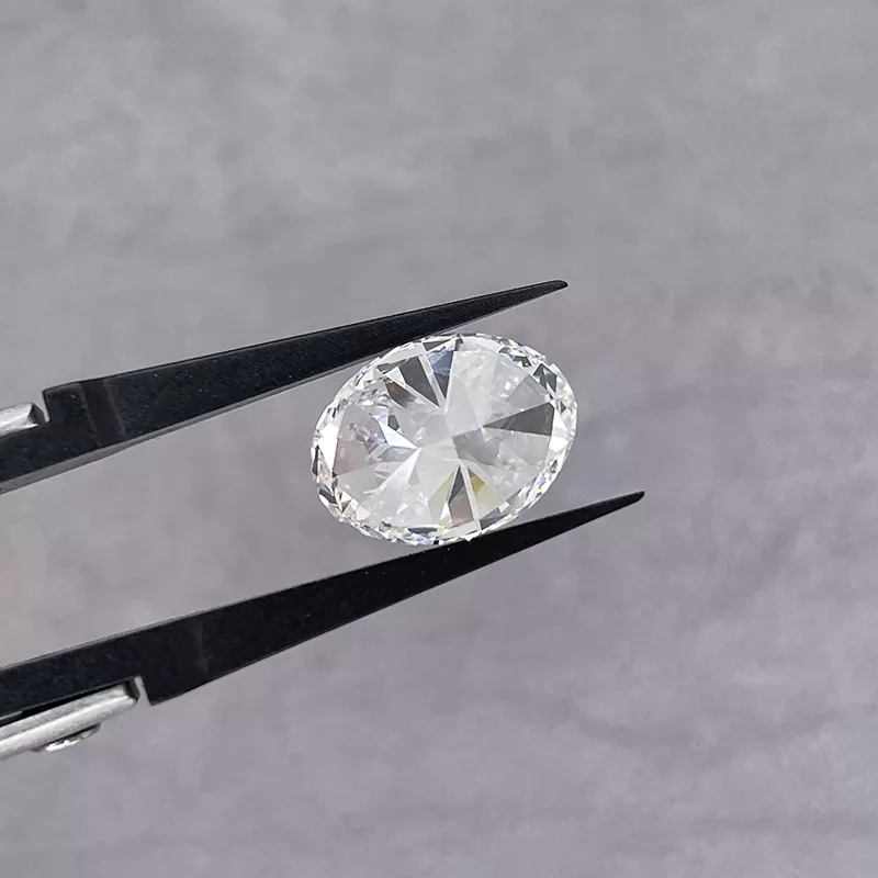 5.31ct E VS2 Oval Cut IGI CVD Lab Grown Diamond