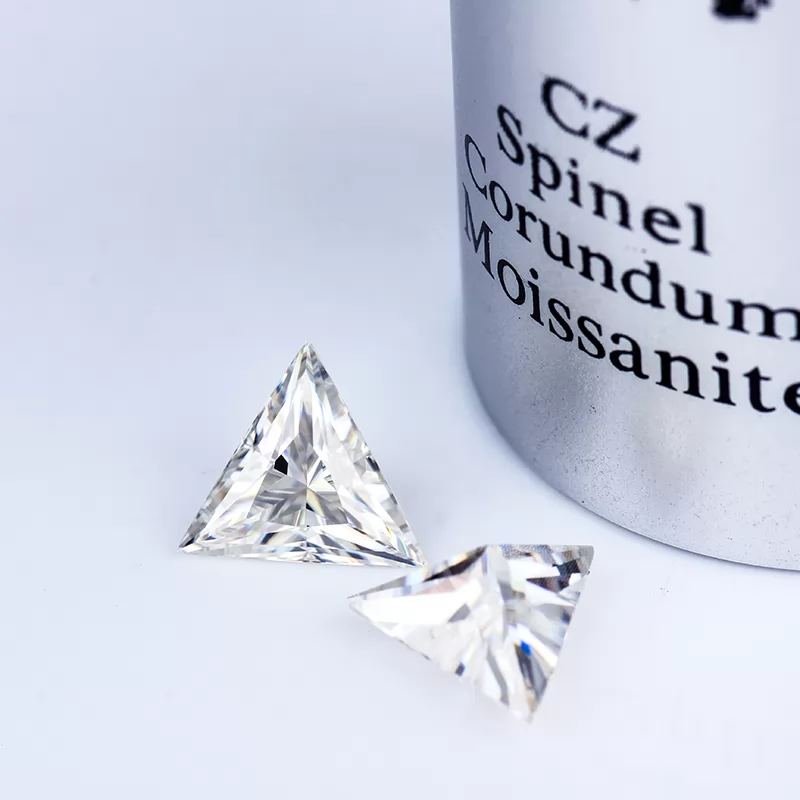 DEF Color Triangle Cut Moissanite Stone