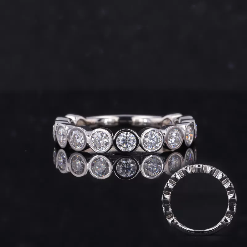 3mm Round Brilliant Cut Moissanite Bezel Set 10K White Gold Thirteen Stone Diamond Ring