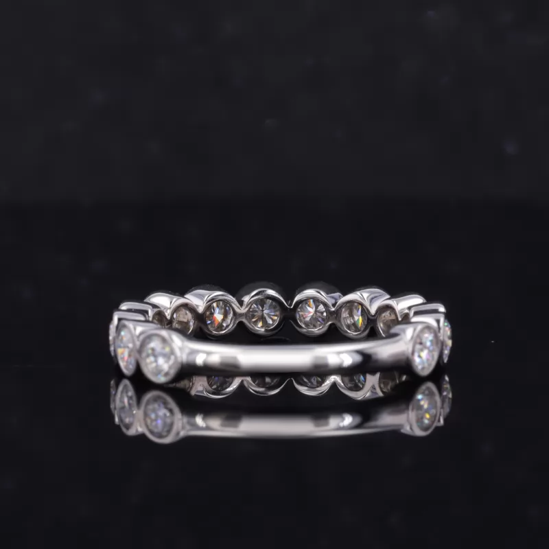 3mm Round Brilliant Cut Moissanite Bezel Set 10K White Gold Thirteen Stone Diamond Ring