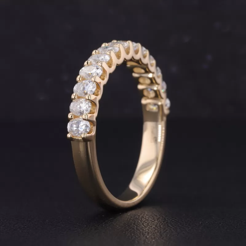 2.5×3.5mm Oval Cut Moissanite 14K Yellow Gold Thirteen Stone Diamond Ring