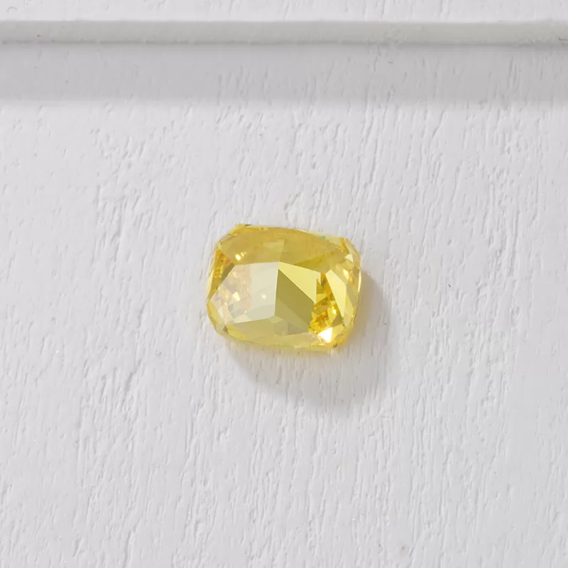 0.5ct 1.0ct 1.5ct 2.0ct Yellow Color Cushion Cut HPHT Lab Grown Diamond