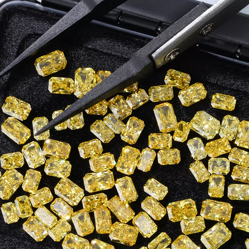 Yellow Color 0.1ct to 0.5ct Radiant Cut HPHT Lab Grown Diamond