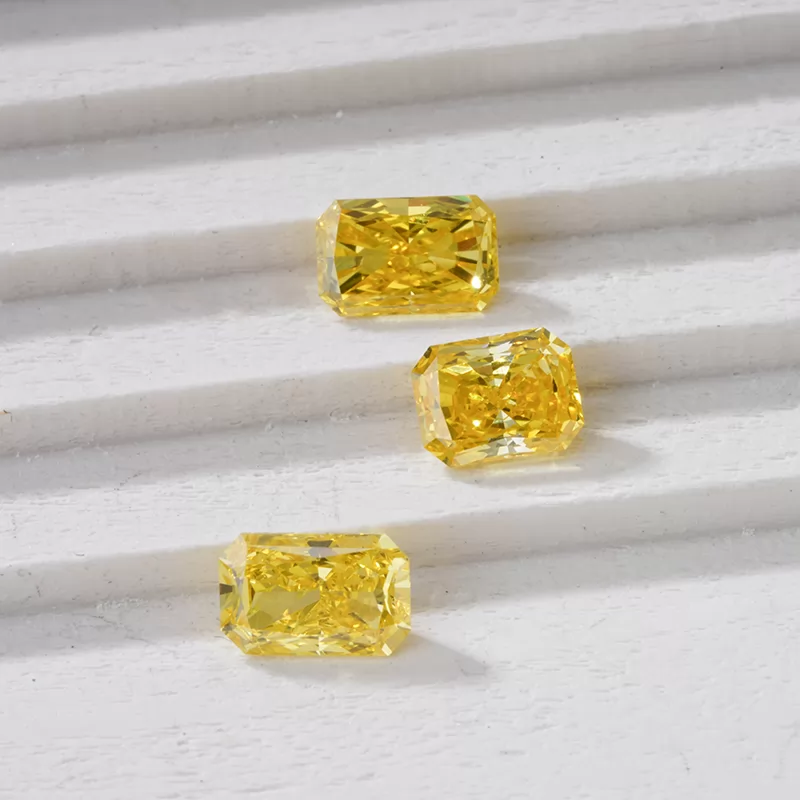 Yellow Color 0.1ct to 0.5ct Radiant Cut HPHT Lab Grown Diamond