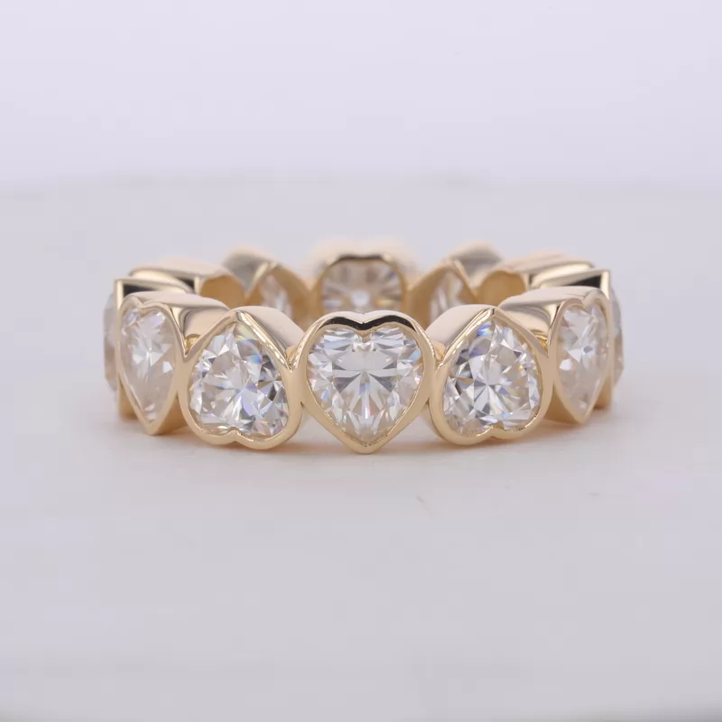 6×6mm Heart Cut Moissanite Bezel Set 14K Yellow Gold Diamond Eternity Ring