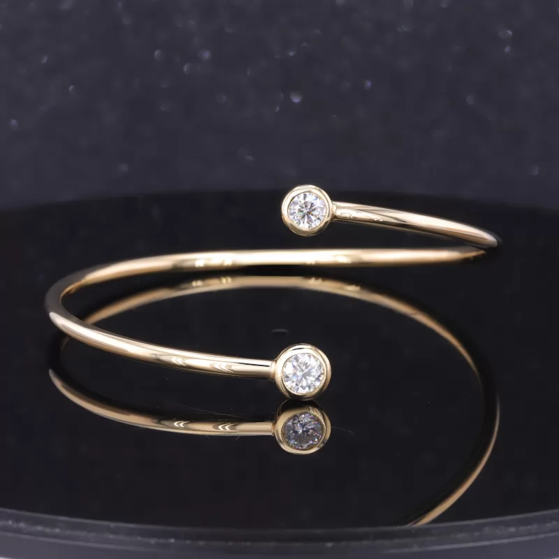 4.5mm & 5mm Round Brilliant Cut Moissanite 18K Yellow Gold Diamond Bracelet