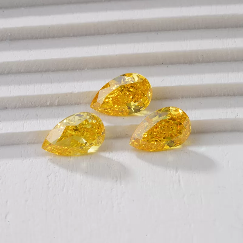 Pear Cut 0.7ct to 0.9ct Yellow Color HPHT Lab Grown Diamond