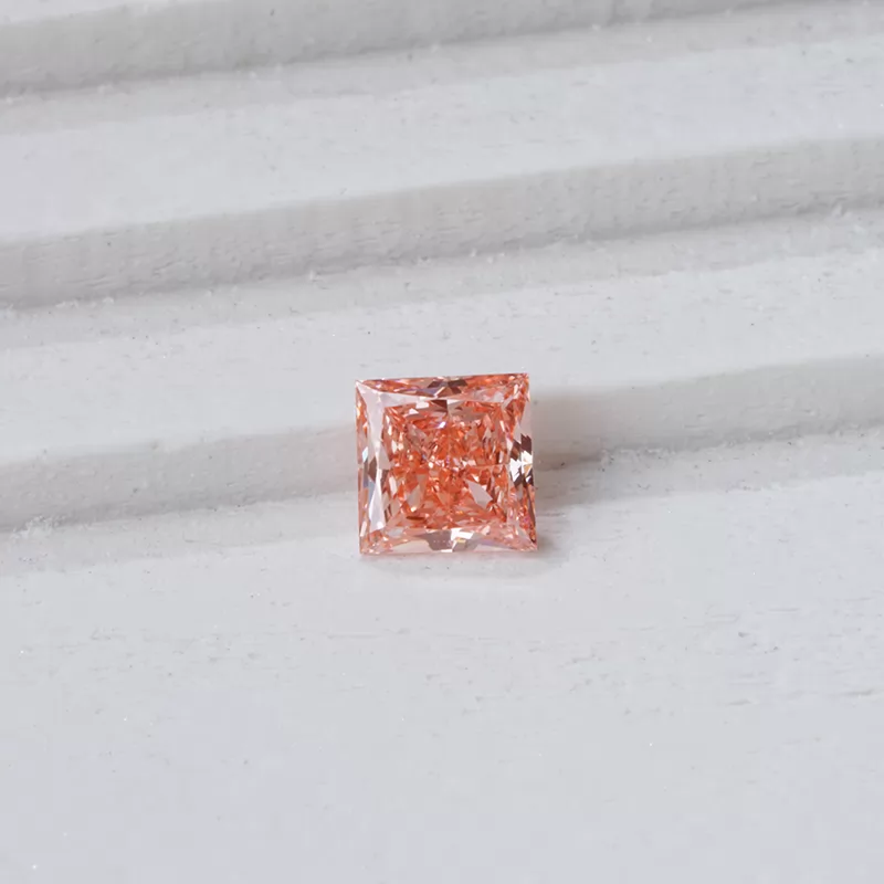 Pink Color 0.252ct Princess Shape HPHT Lab Grown Diamond