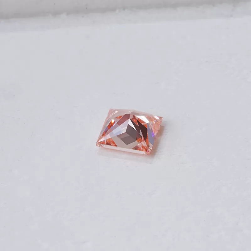 Pink Color 0.252ct Princess Shape HPHT Lab Grown Diamond